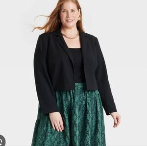 Ava&Viv Cropped Blazer